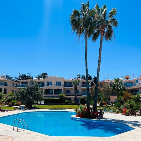Golden Palms Paradise Garden Pafos Exterior foto